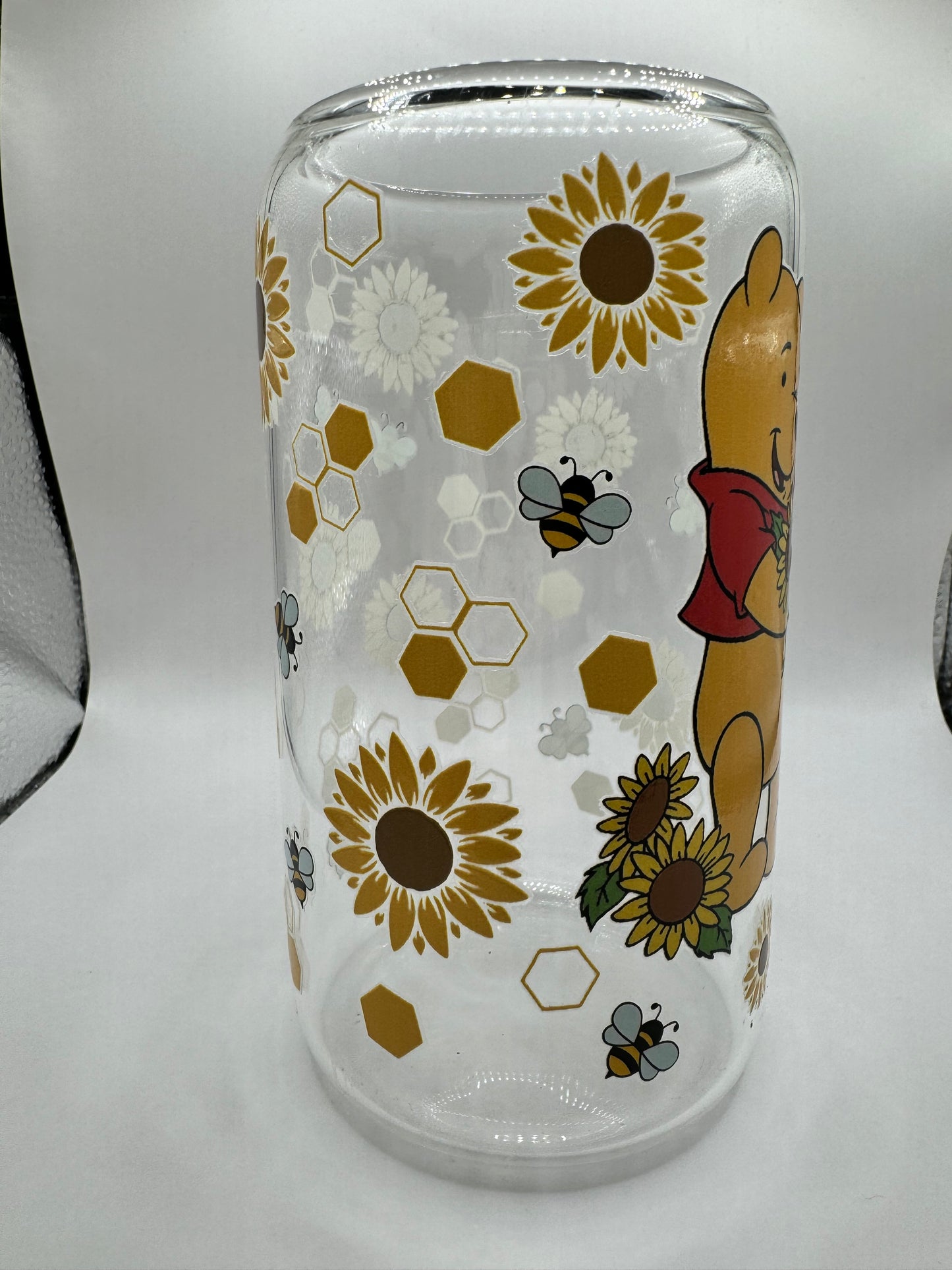 Winnie with Sunflowers (Glass Cup)